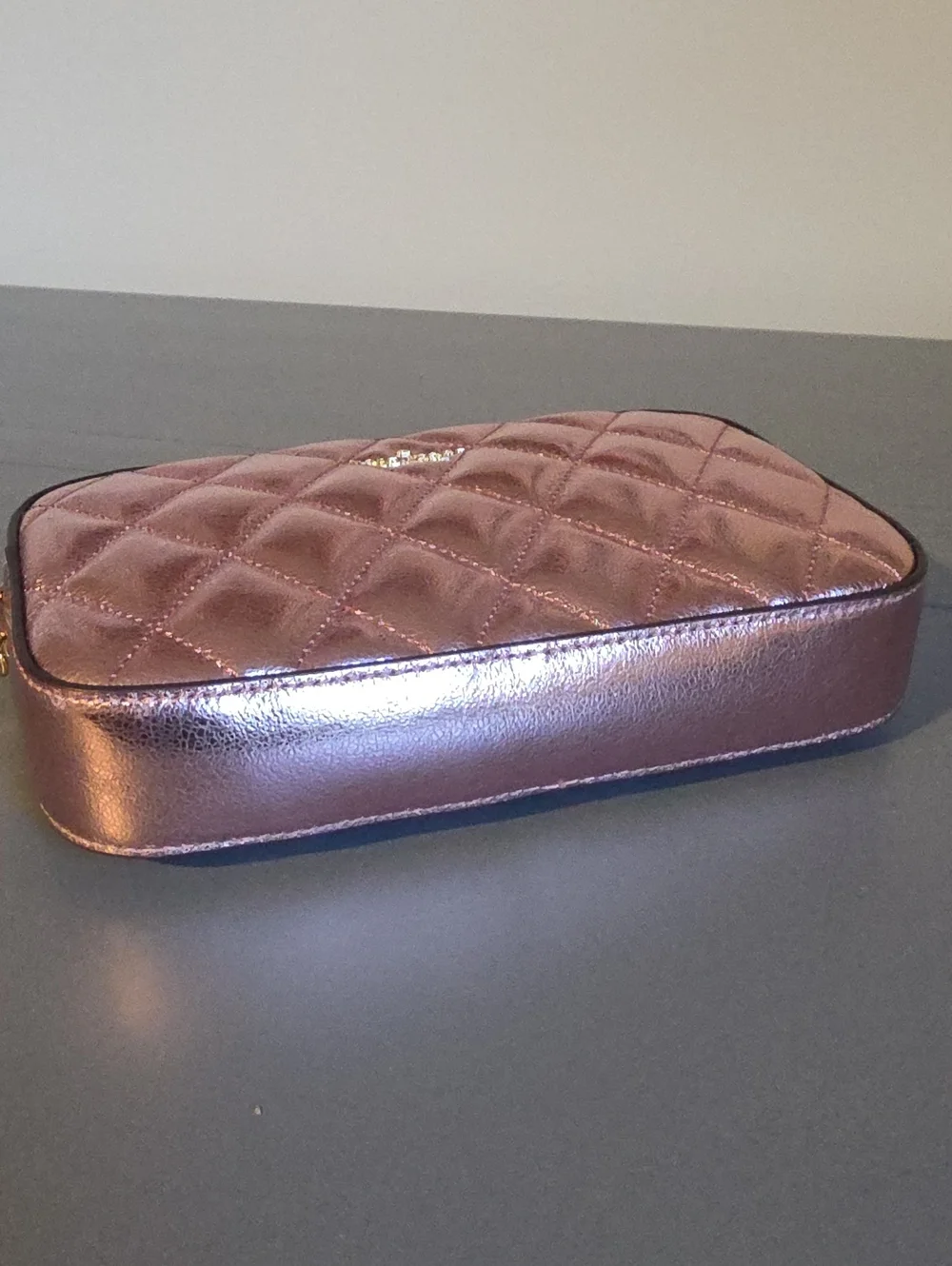 KATE SPADE NEW YORK NWOT Glimmer Metallic Quilted Crossbody Bag - Rose Gold